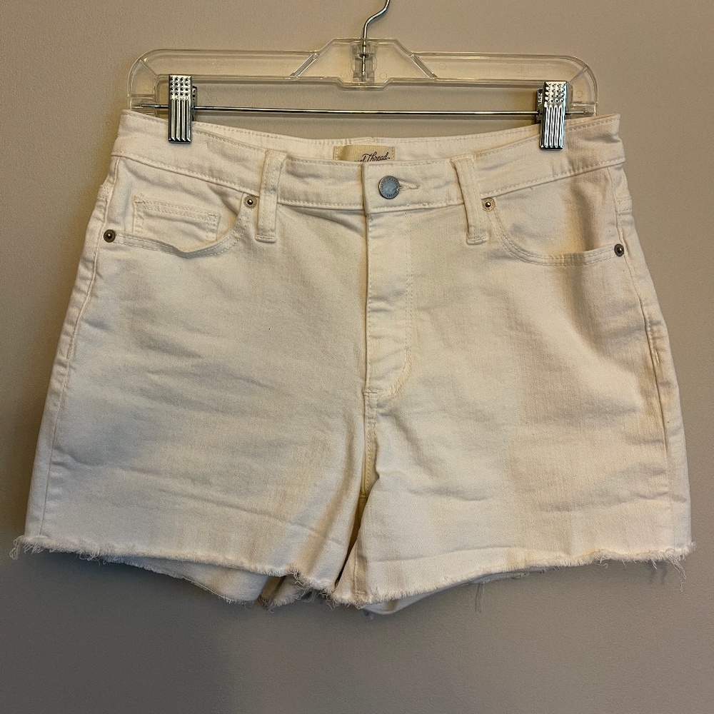 Universal Thread White jean shorts